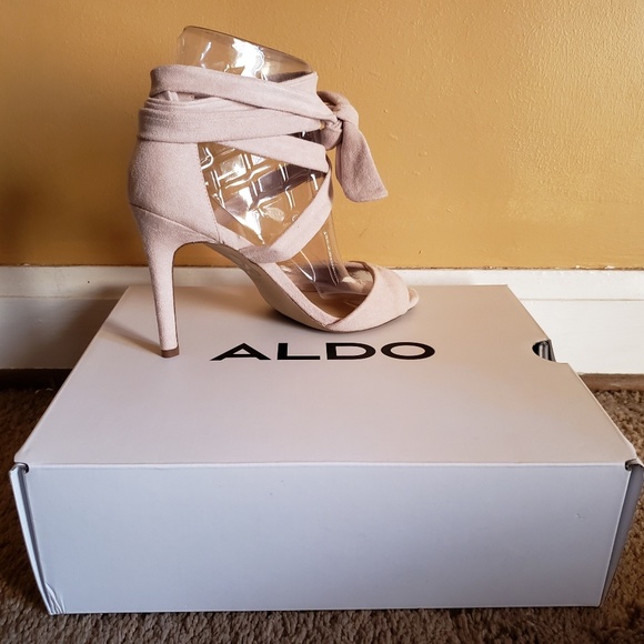 Aldo Shoes - NIB ALDO CARCIONE STRAPPY SHOES SZ 7.5